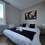 Etretat, Alphonse Karr * إتريتا