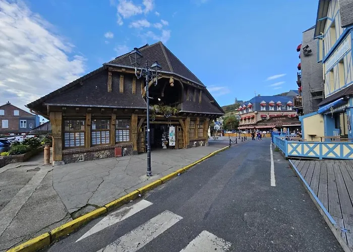 Etretat, Alphonse Karr * Étretat